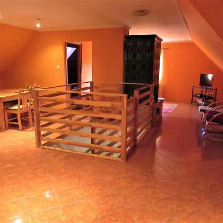 Apartment Menyhart Gyenesdiason 6 Fo Reszere Gyenesdias