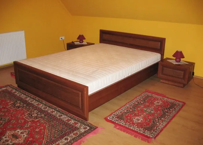 Menyhart Gyenesdiason 6 Fo Reszere 아파트